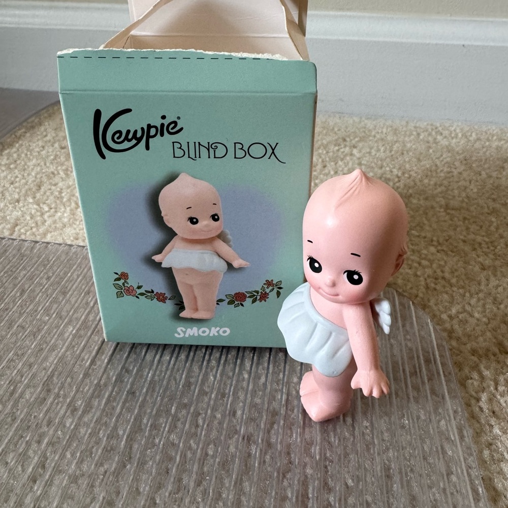 Kewpie Smoko Angel Figure - Pink & White Collectible Doll